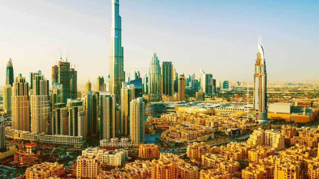 END YOUR 2022 IN THE HEART OF THIS GOLDEN CITY